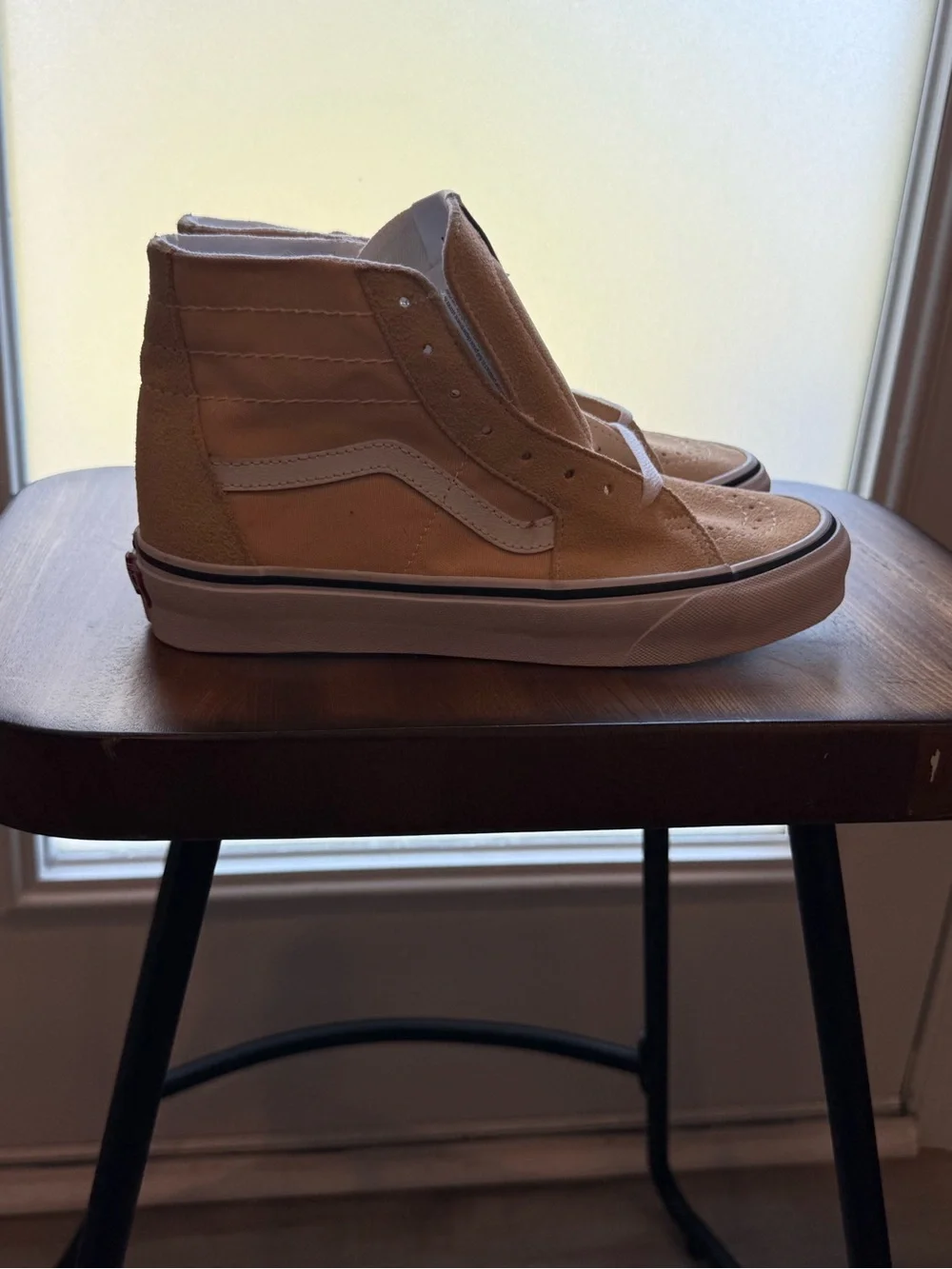 Vans suede upper